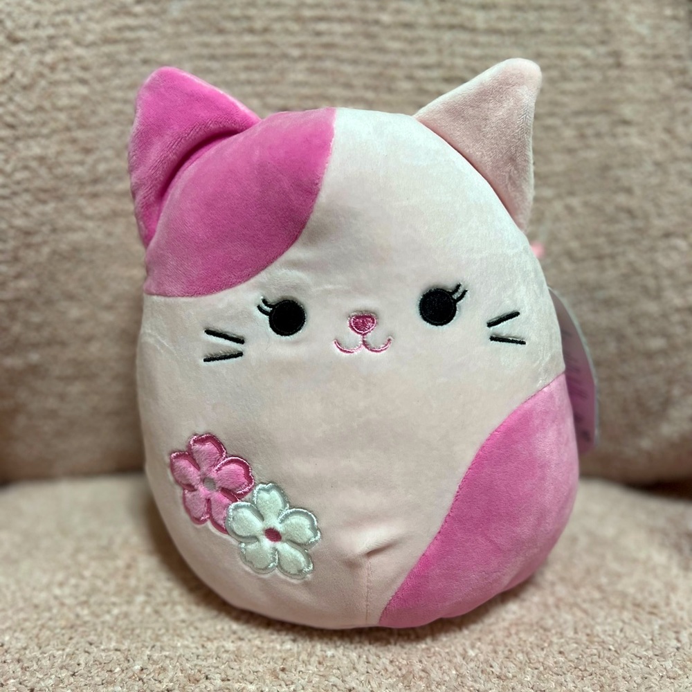 NWT 8” Roseanne the Cherry Blossom Cat Squishmallow HTF